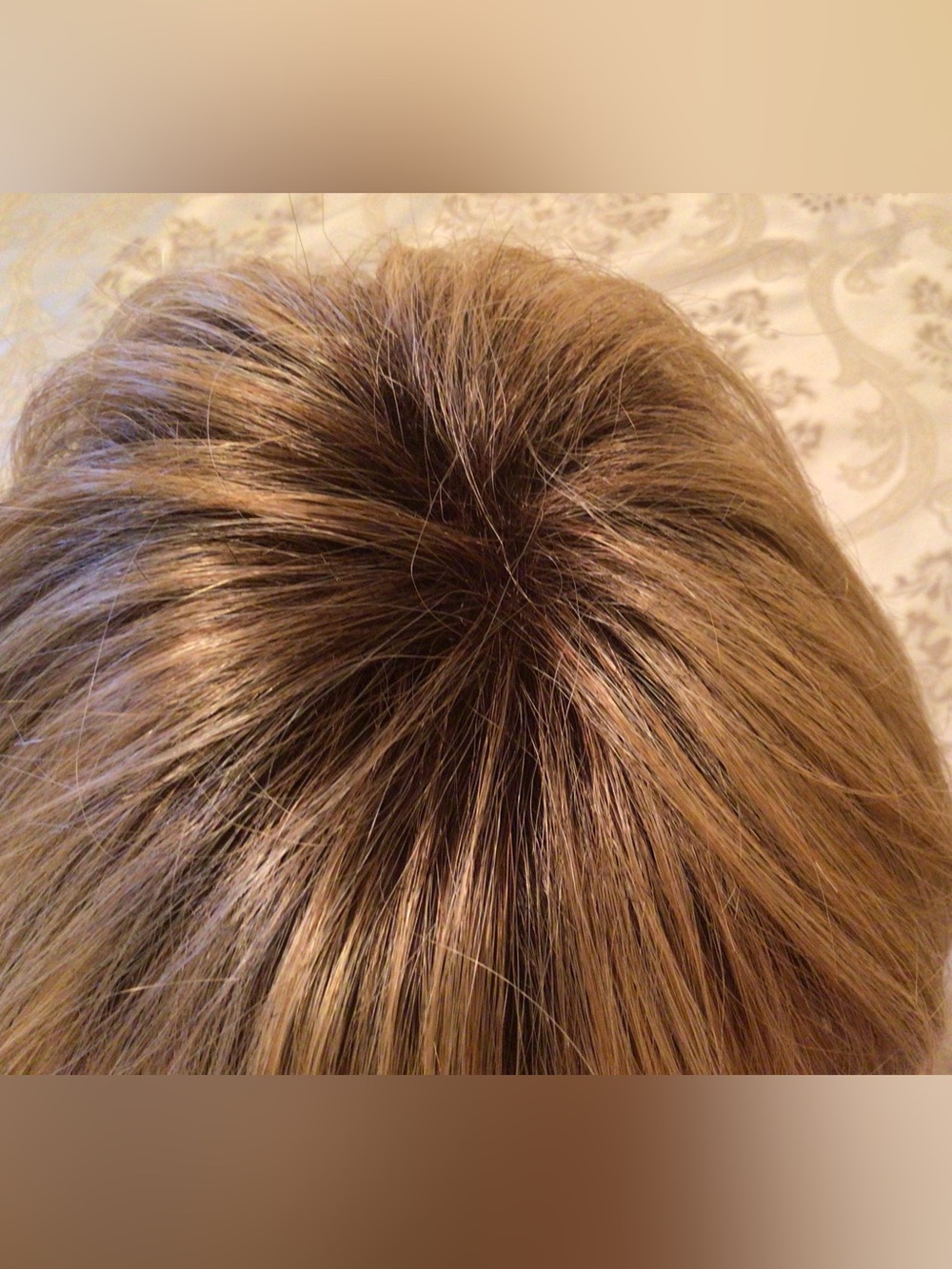 Hairdo Wig GRACEFUL Bob Rooted Golden Wheat Light Gold Blonde - Picture 5 of 10